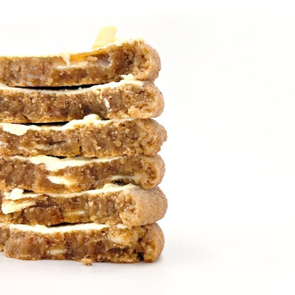 cinnamon_roll_gebrochen_produktfoto_800x800.jpg